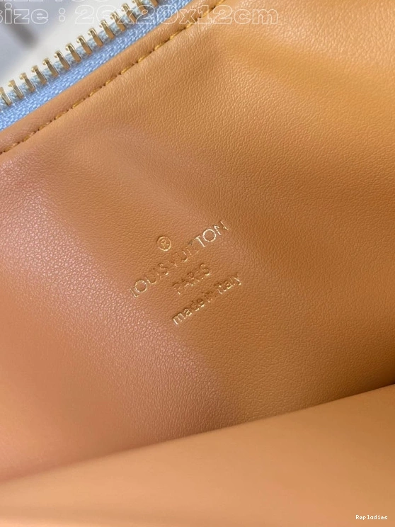 Repzbay VUITTON LOUIS COUSSIN BB 0813